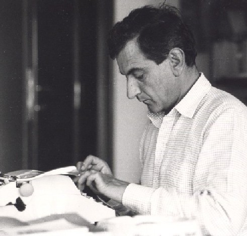 goffredo-parise-scrive-a-macchina
