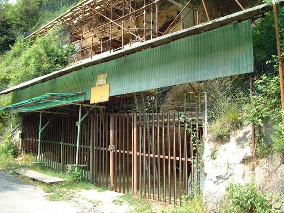 riparo-solinas-entrata