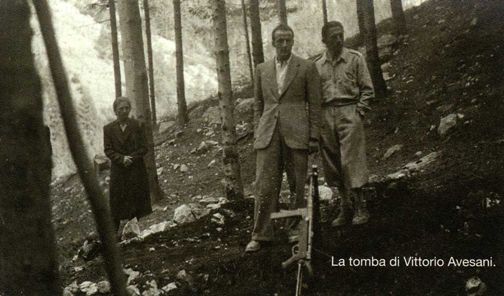 tomba-vittorio-avesani.1000