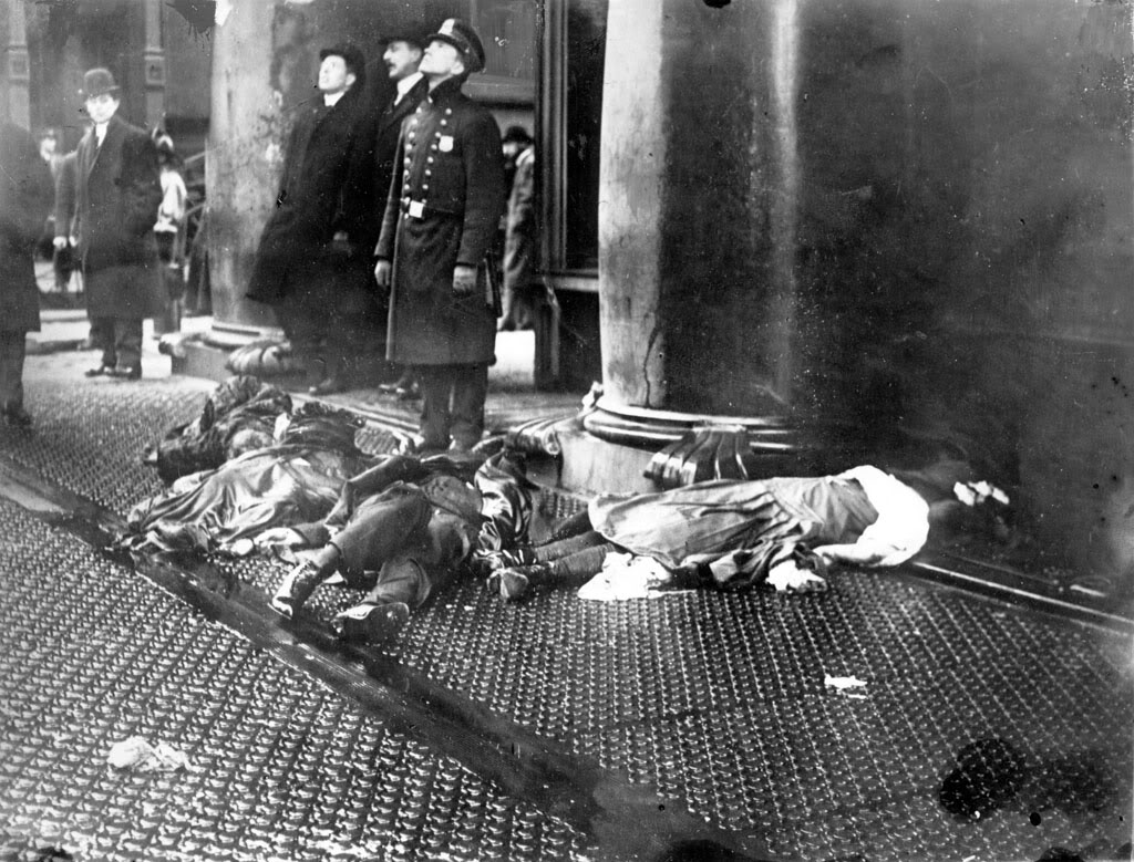 police-officer-with-bodies-of-Triangle-