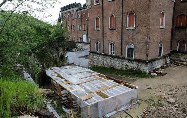 VERONA. SCAVI SOTTO CASTEL SAN PIETRO,
SPUNTA UN TEMPIO ROMANO