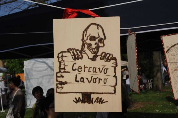 PRIMO MAGGIO FESTA DEL LAVORO….LAVORO?….SI FA PER DIRE…
