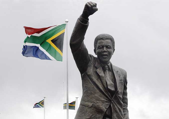 mandela_statue.678