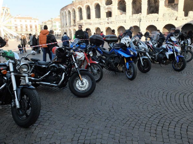PENSIERI E MASSIME DEL MOTOCICLISTA