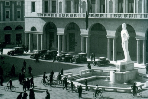 Bigio_Piazza_Vittoria_Brescia