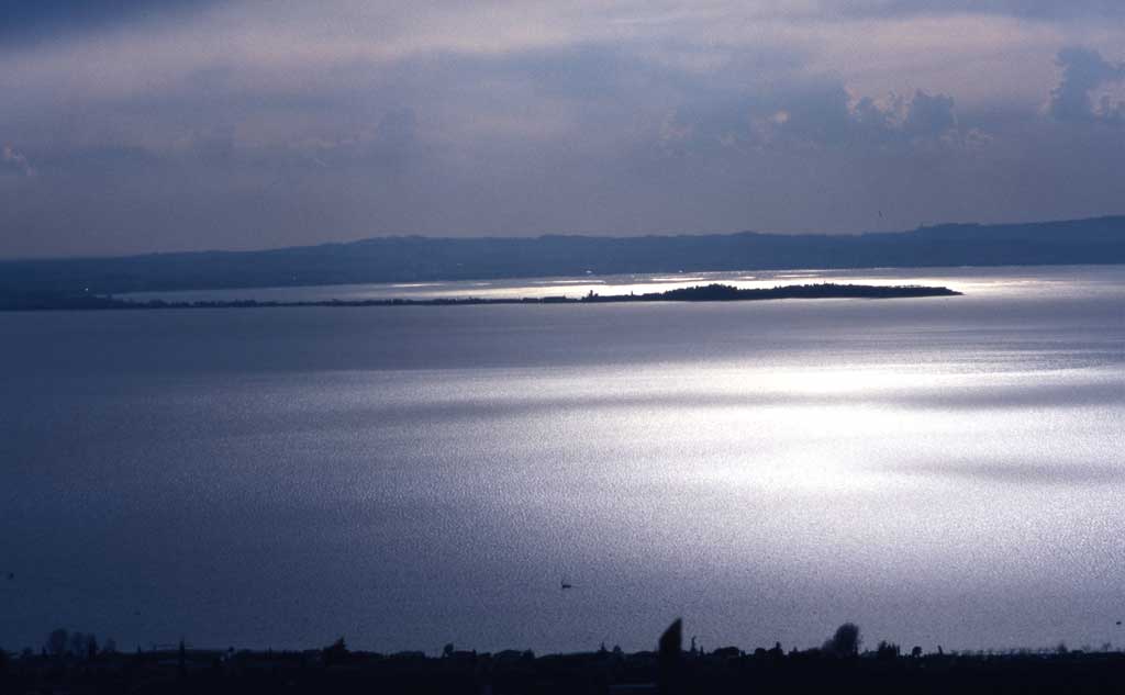 lago-garda-panorama.1024