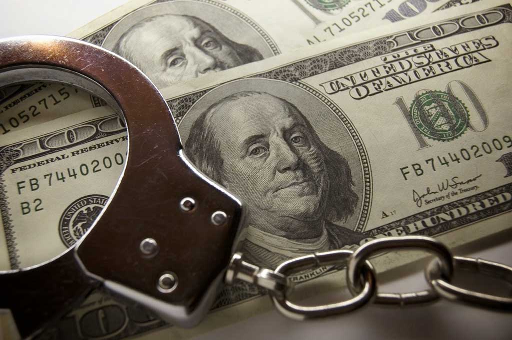 MoneyHandcuffs.1024