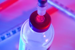 vaccino-infanrix-hexa-documento-rivela-una-sequela-di-complicanze_2738