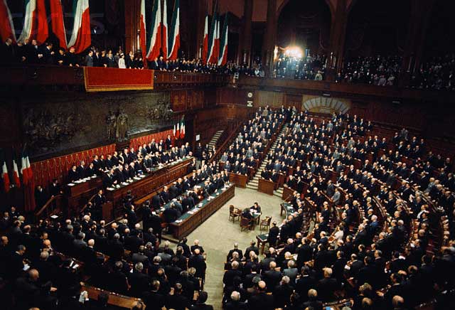 Parlamento_Italiano_Giuramento.640