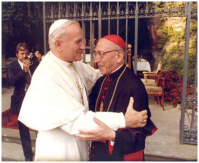 papa giovanni paolo II II con agostino casaroli