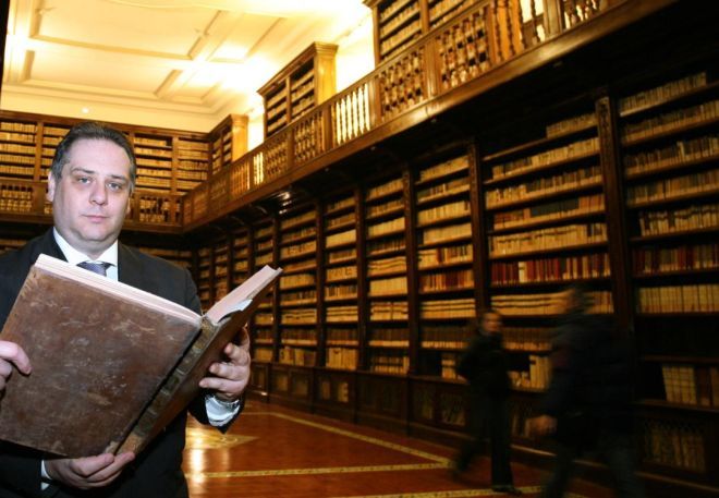 de_caro_biblioteca_girolamini