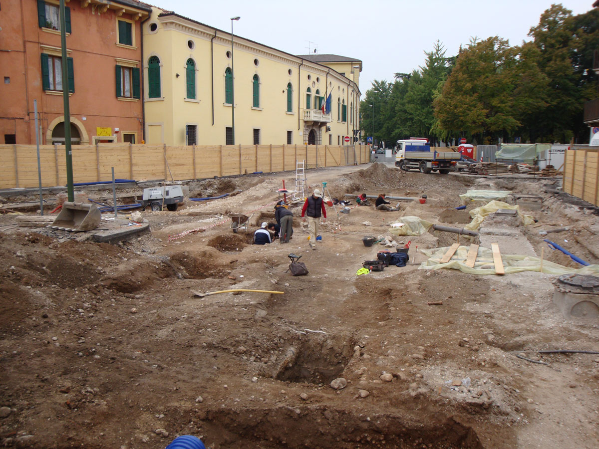 scavo-di-piazza-corrubio-1200