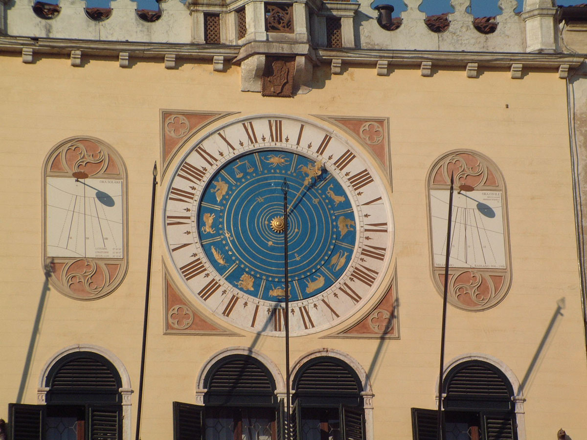 Orologio-della-Loggia-del-Comune-di-Bassano-del-Grappa.1200