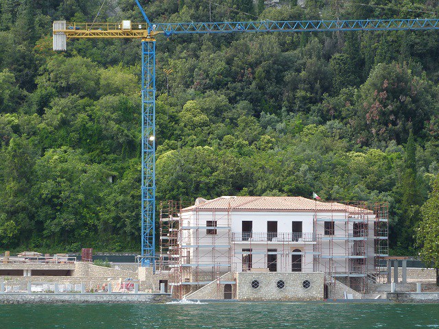casa-bandiera